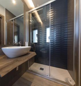 Giafra Luxury Rooms的一间浴室