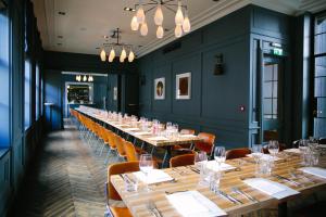 Restoran atau tempat lain untuk makan di The Dean Dublin