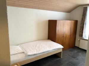 Postel nebo postele na pokoji v ubytování Hotel Hippel Krone
