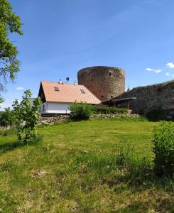 Loodusmaastik puhkemaja lähedal