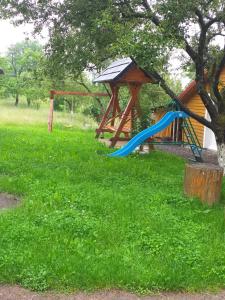 Дитяча ігрова зона в Pensiunea Poienita