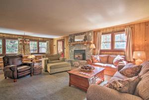 Gallery image of Inviting Lake Tahoe Escape with Yard and Fireplace! in Tahoma