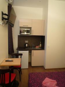 Gambar di galeri bagi Résidence Appartement Adonis di Nice