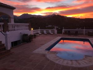 Ảnh trong thư viện ảnh của Villa Sunshine Countryside Resort ở Frigiliana