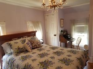 Gallery image of Dragonfly Bed and Breakfast in Antioch