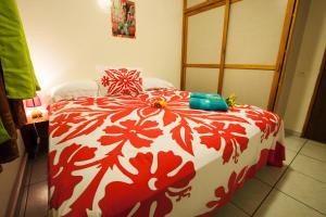 Uma cama ou camas num quarto em Farehau