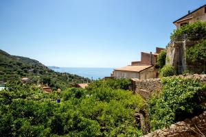 صورة لـ La Casa sul Blu Albergo Diffuso في بيسكيوتا