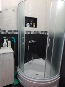 Un baño de Apartman HEDONIJA