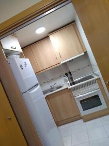 A kitchen or kitchenette at Águilas Playa