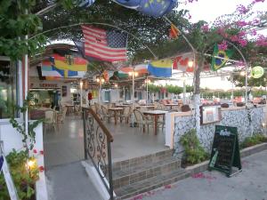 Ristorante o altro punto ristoro di Santorini Camping & Hostel