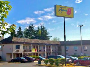 Fotografie z fotogalerie ubytování Super 8 by Wyndham Lynnwood v destinaci Lynnwood