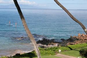 Kamaole Nalu #405 by Ali'i Resorts