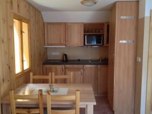Dapur atau dapur kecil di Chata Hokejka