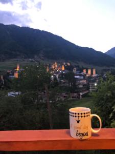 山景或從山林小屋拍的山景