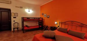 Postel nebo postele na pokoji v ubytování Hotel Neapolis