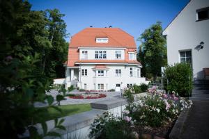 สวนหย่อมนอก Pension Villa-Ingeborg