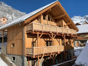 Gallery image of VAUJANYLOCATIONS - Chalet Opaline in Vaujany