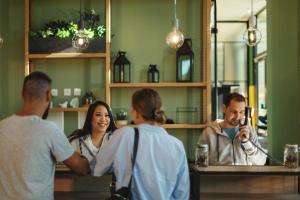 Holiday Inn - the niu, Dwarf Berlin Schöneberg by IHG 투숙객