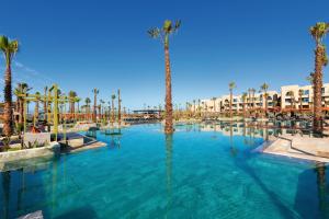 Bazén v ubytování Hotel Riu Palace Tikida Taghazout - All Inclusive nebo v jeho okolí