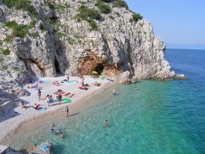 Zdjęcie z galerii obiektu Aparment Smile with Sea View w mieście Brseč +6 zdjęć