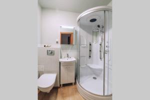 Kúpeľňa v ubytovaní Duszniki-Zdrój Przytulny Apartament z Tarasem