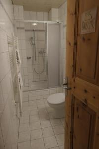 Vannituba majutusasutuses Hotel Franziskaner