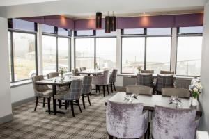 A restaurant or other place to eat at The Knowes Hotel & Restaurant