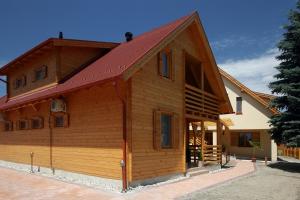 Fotografie z fotogalerie ubytování Family Panzio es Apartman Hazak v destinaci Lipót