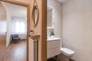 Ένα μπάνιο στο Casa Lakuntza +29 φωτογραφίες