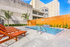Gallery image of Hosteeva Amazing 4 BR Modern Condo with Balcony Near Frnch Quarter in New Orleans