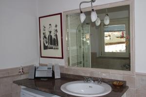 Ένα μπάνιο στο Il Nido +12 φωτογραφίες