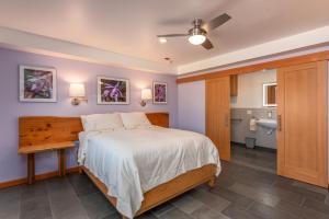 Afbeelding uit fotogalerij van Wildflower Boutique Motel in Point Arena