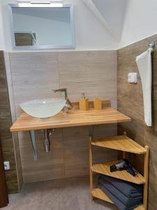 Koupelna v ubytování Apartmány Klárka