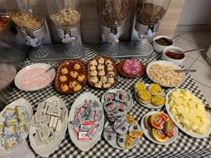 Makanan di atau berdekatan hotel