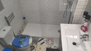 Łazienka w obiekcie Apartamento Calarreona