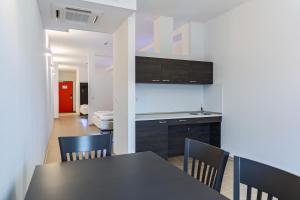 Kuchyň nebo kuchyňský kout v ubytování Augustus Hotel Bernkastel - Comfortable Budget Hotel