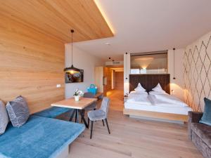 Postel nebo postele na pokoji v ubytování Hotel Schennerhof