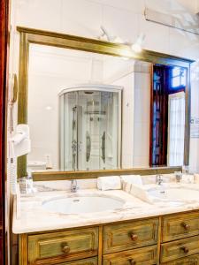 Ванная комната в Hotel Residencial Alentejana