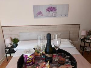 Albergo Ristorante Bar Pizzeria La Lanterna italokat is kínál