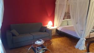Postel nebo postele na pokoji v ubytování B&B in Arena L' Opera