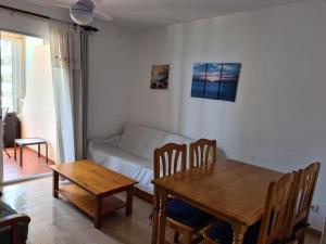 Posedenie v ubytovaní SERVICE APART LAZARO - Aguamarina 1 dormitorio