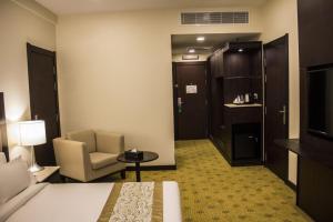 Posezení v ubytování Khabti Grand Hotel