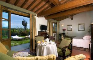 Posezení v ubytování Villa Olmi Firenze + 37 fotografií