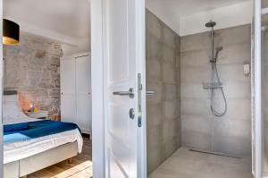 Fotografie z fotogalerie ubytování Stone Villa Milic with private pool in Barat, Istria v destinaci Barat
