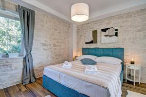 Fotografie z fotogalerie ubytování Stone Villa Milic with private pool in Barat, Istria v destinaci Barat
