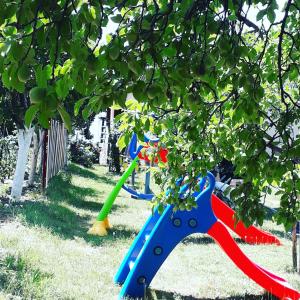 Parc infantil de Apartment Noletov vidikovac