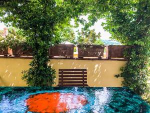 The swimming pool at or close to UMBRIA, "Casa Sagrantina" con PISCINA e pergolato