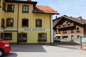 Hoone, kus hotell asub