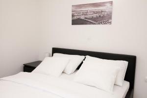 Posteľ alebo postele v izbe v ubytovaní Studio apartments Tara