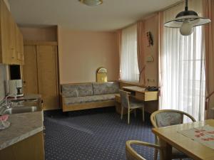 Posezení v ubytování Hotel Ebner